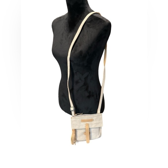 Sherpani Small Khaki Crossbody Purse - Picture 2 of 7